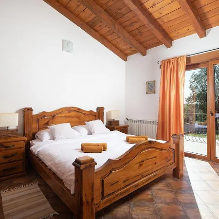 Haus In Bertosi Mit Privatem Pool Holiday home Pulici